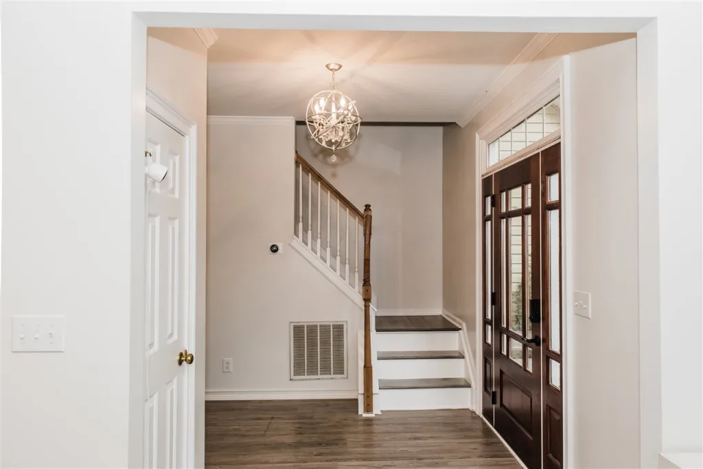 150 Timberleaf Dr  Duncan SC 29334