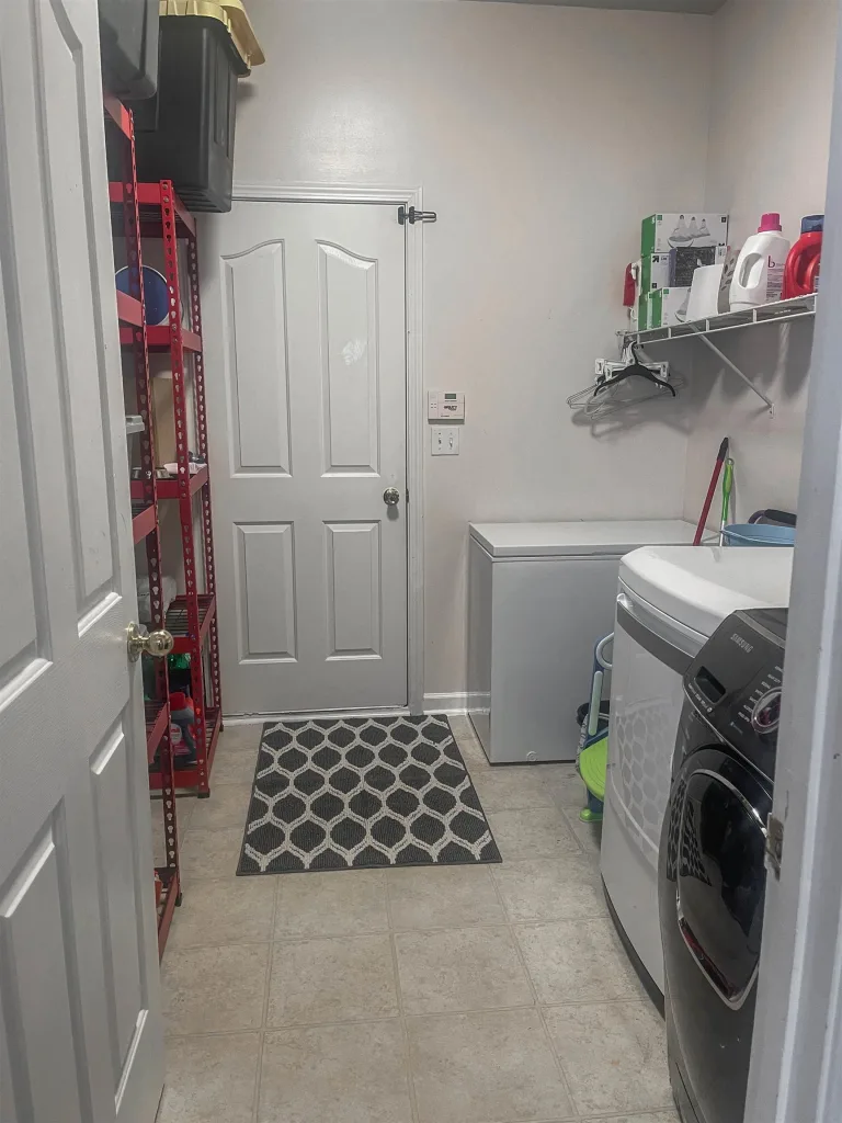 615 Adelaide Dr Spartanburg SC 29301
