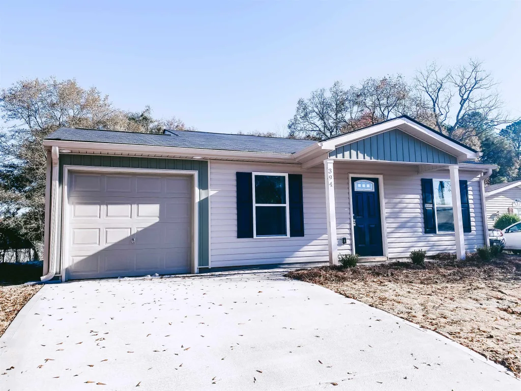 394 Dakota St  Spartanburg SC 29303