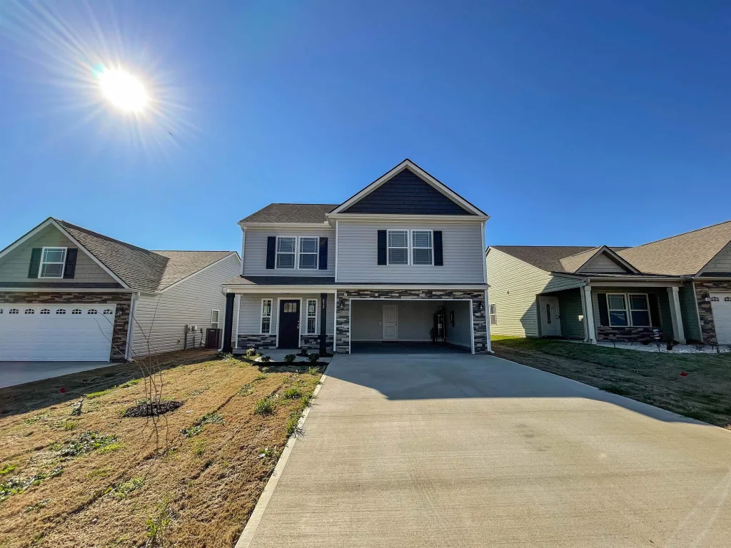 672 Spartan Commodor Lane  Inman SC 29349