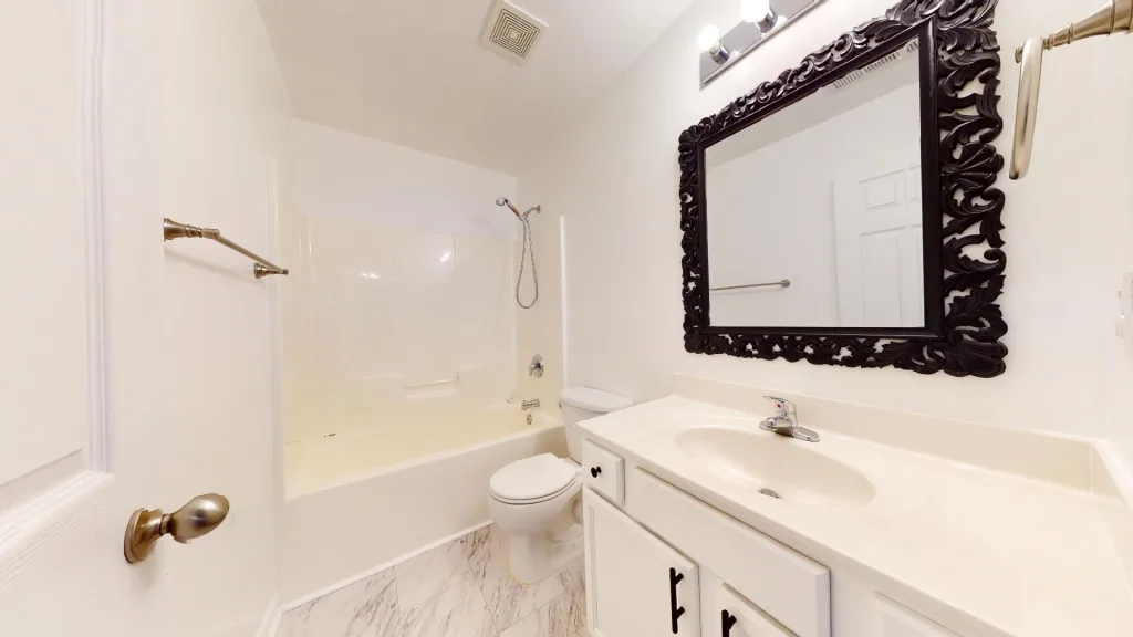 817 E Yorkswell Court  Moore SC 29369