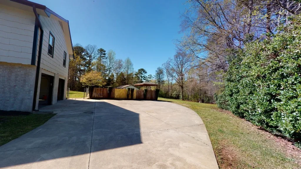 732 Gatewood Dr  Roebuck SC 29376