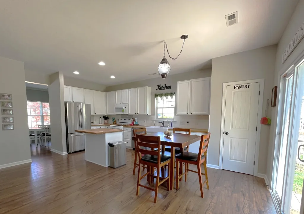 519 Forest Shoals Ln Duncan SC 29334