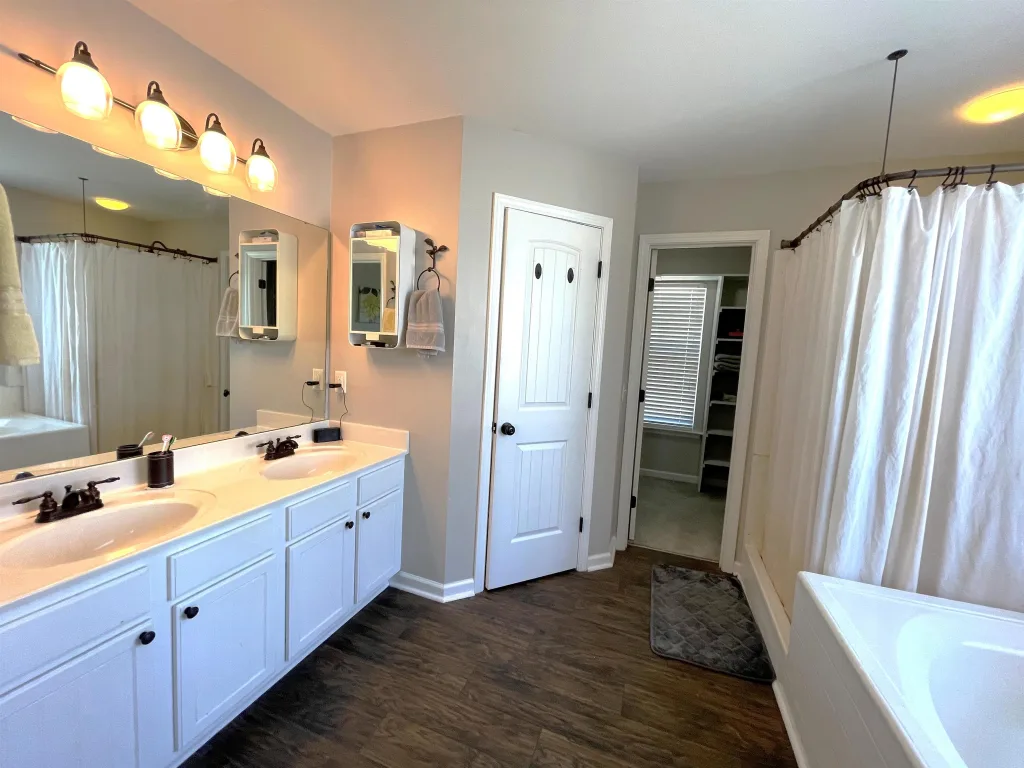 519 Forest Shoals Ln Duncan SC 29334