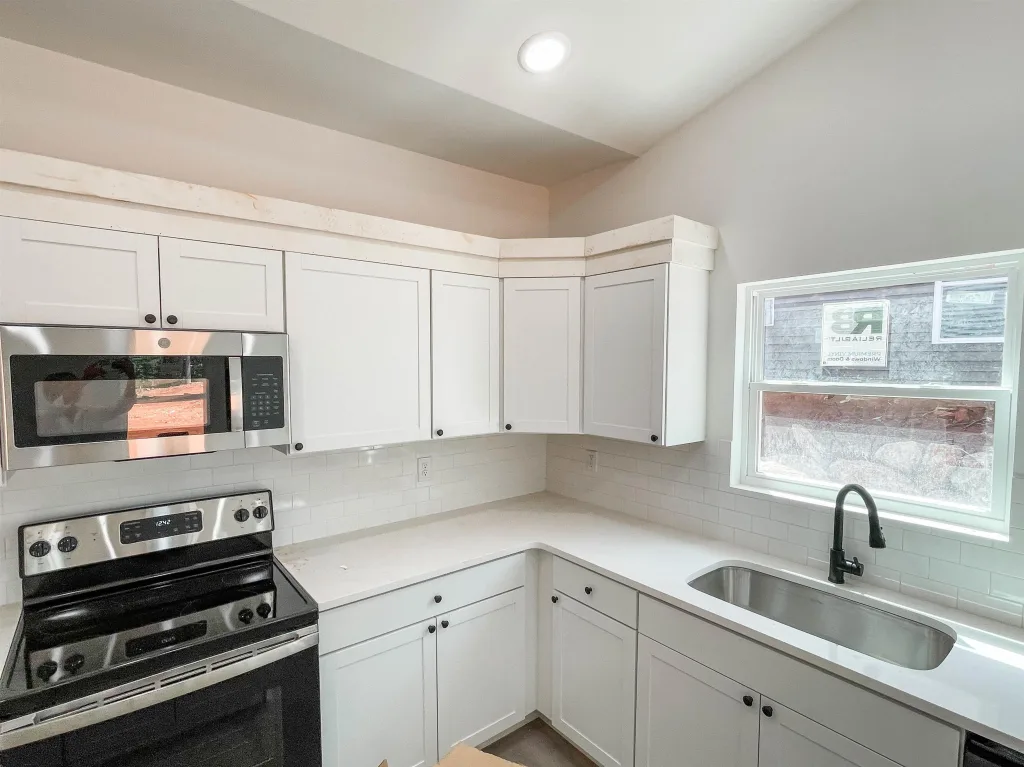 254 Simmons Dr Wellford SC 29385