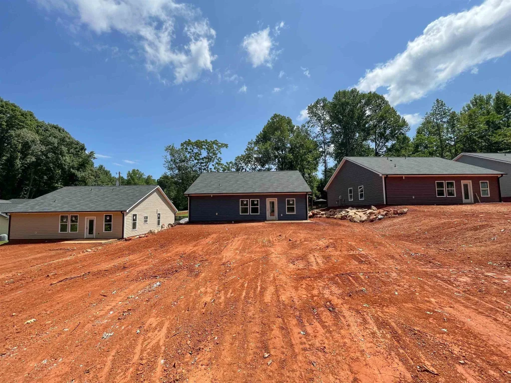 254 Simmons Dr Wellford SC 29385