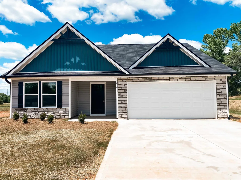 541 Iron Bridge Rd  Cowpens SC 29330
