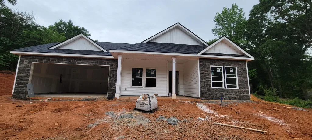 136 Sunnydale Circle  Spartanburg SC 29303