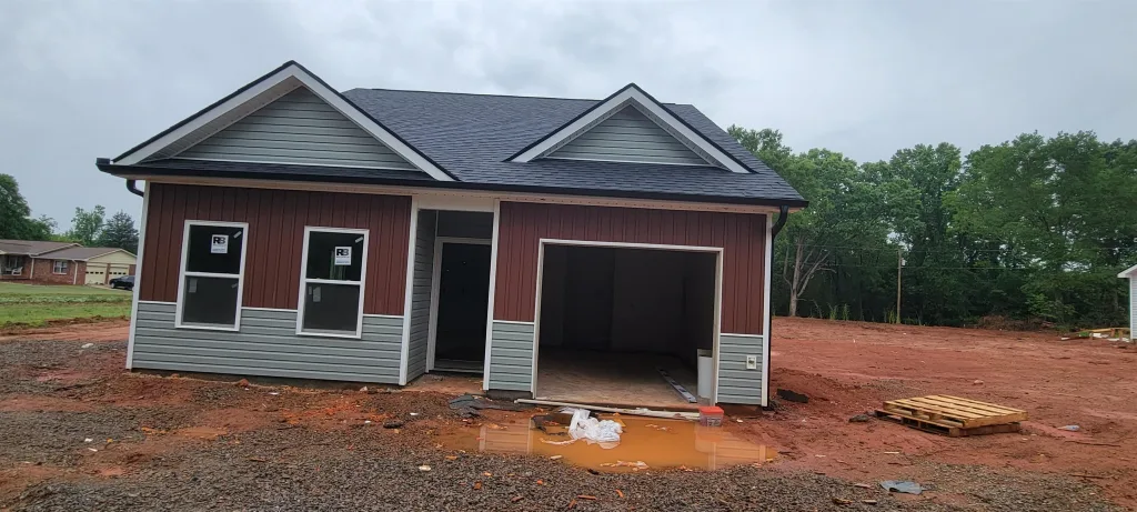 301 Henderson Rd  Chesnee SC 29323