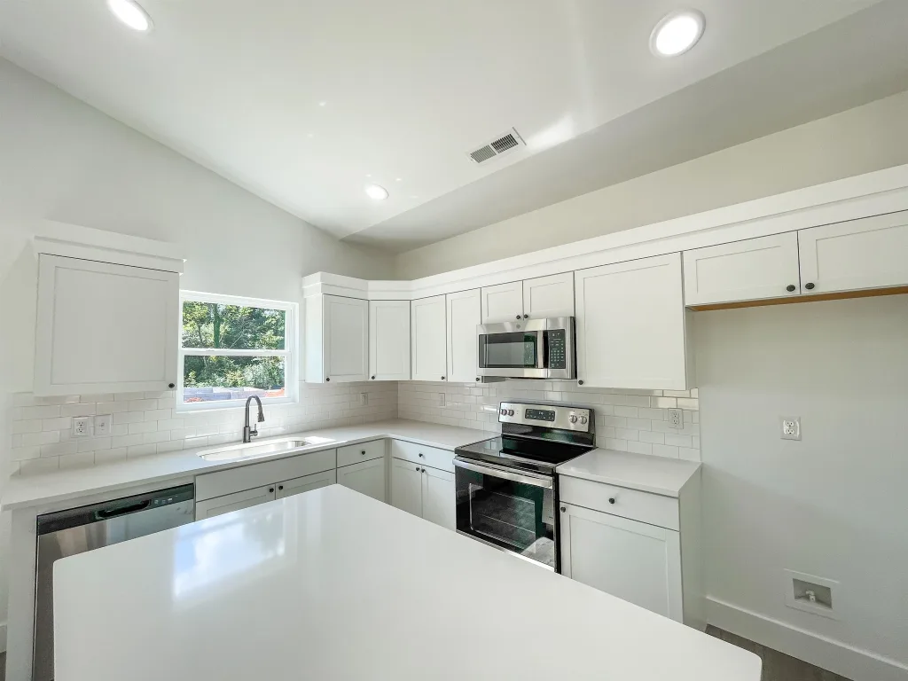 126 Woodshire dr  Boiling Springs SC 29316