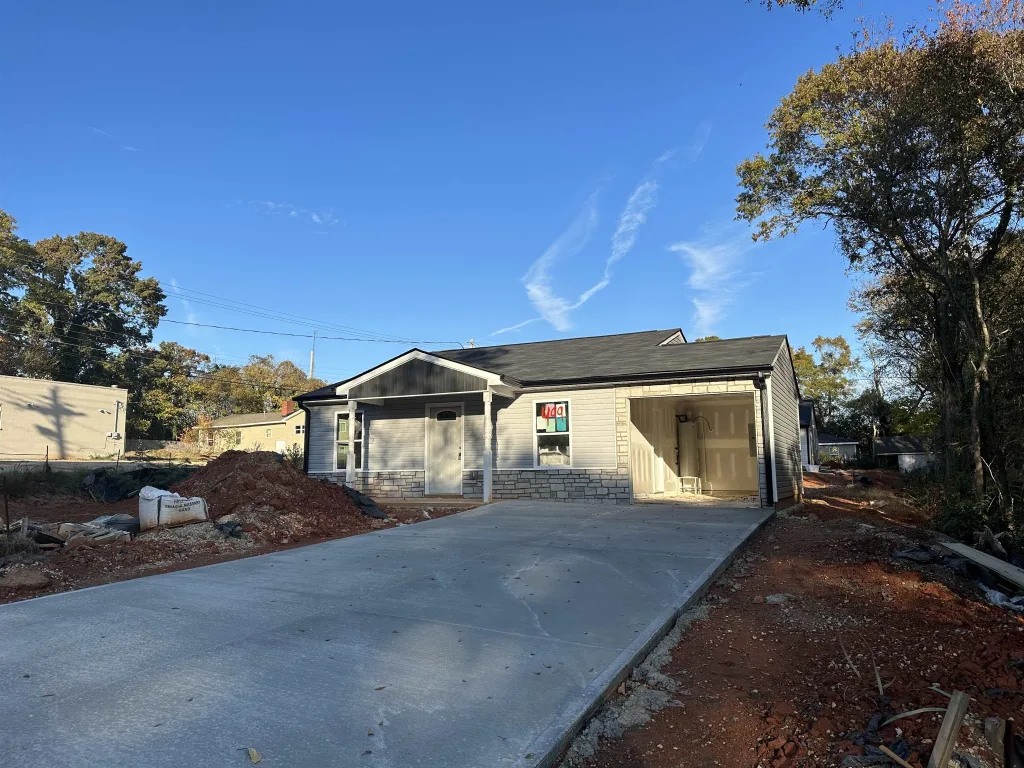 499 Textile Rd  Spartanburg SC 29301