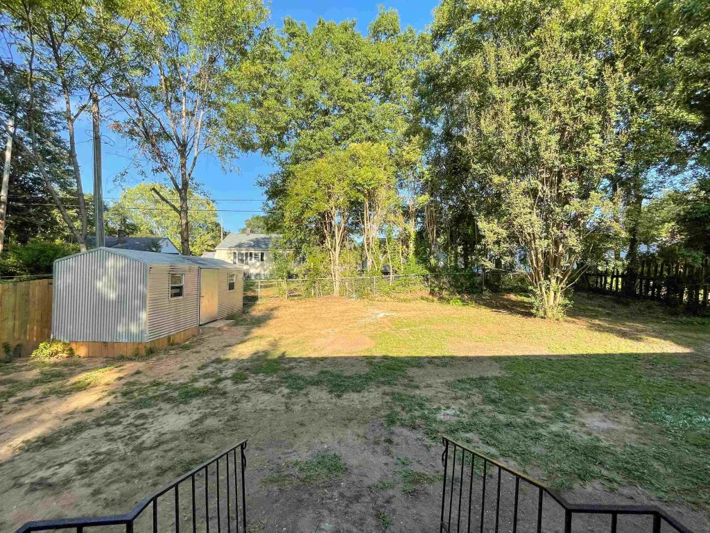214 Belmarc Dr  Spartanburg SC 29301