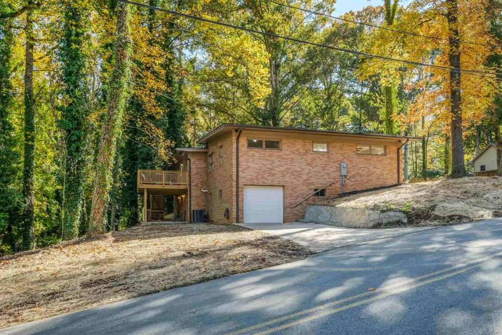 101 Laurelwood Cir Circles Spartanburg SC 29301
