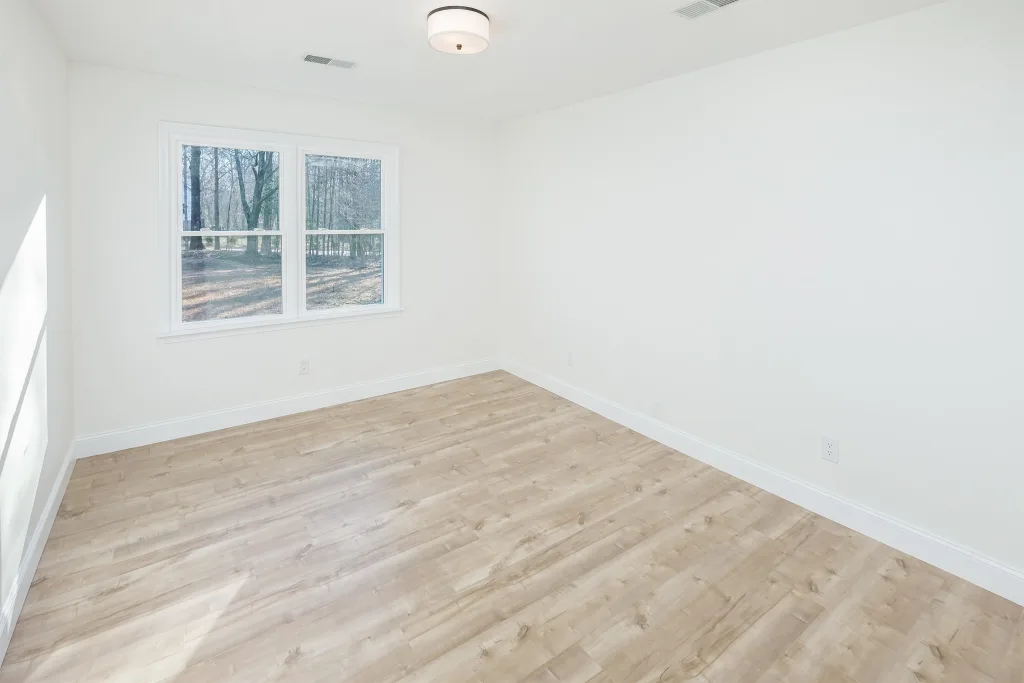 6 Fort Prince CT  Wellford SC 29385
