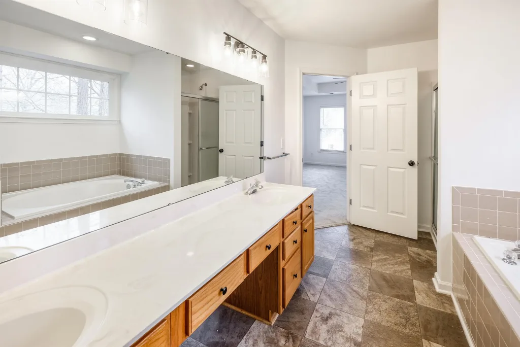 304 Marsh Creek Drive  Mauldin SC 29662