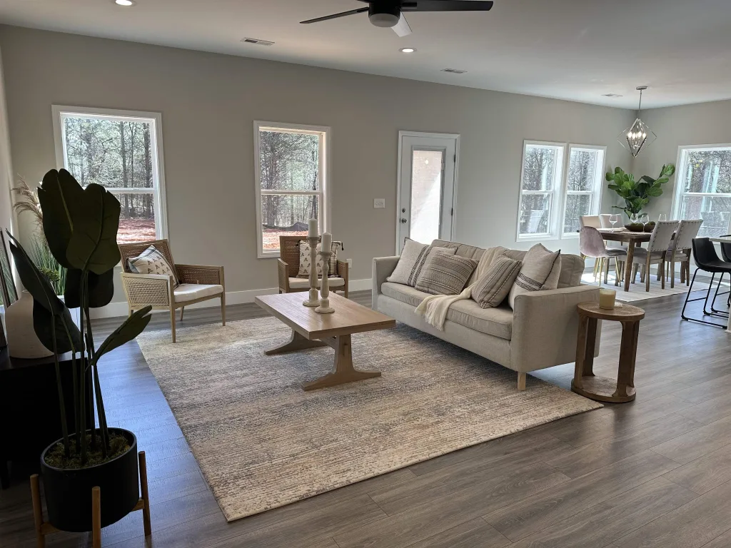 141 Shamrock Rd  Chesnee SC 29323
