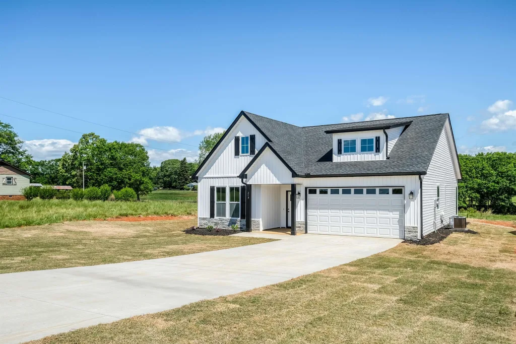 219 Williams Road Chesnee SC 29323