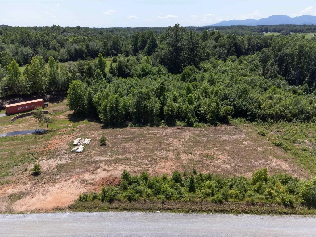 1641 Christopher Road  Campobello SC 29322