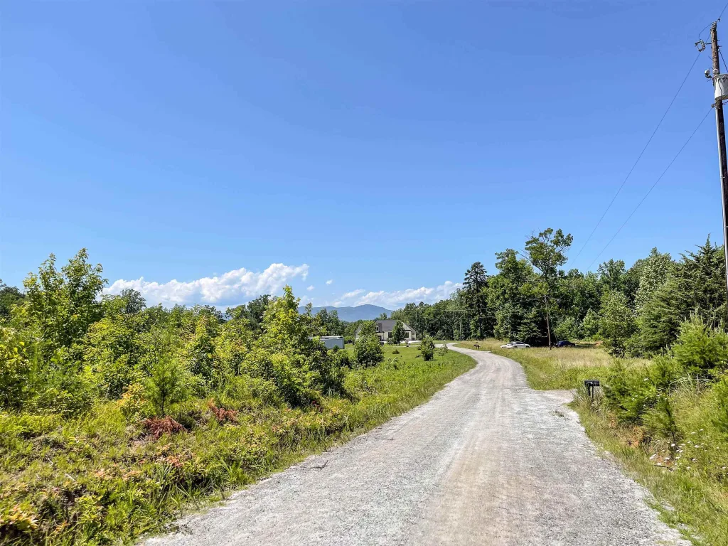 1641 Christopher Road  Campobello SC 29322