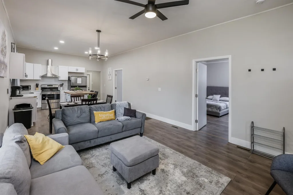 44 Chestnut Street  Startex SC 29377