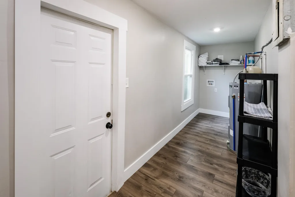 44 Chestnut Street  Startex SC 29377