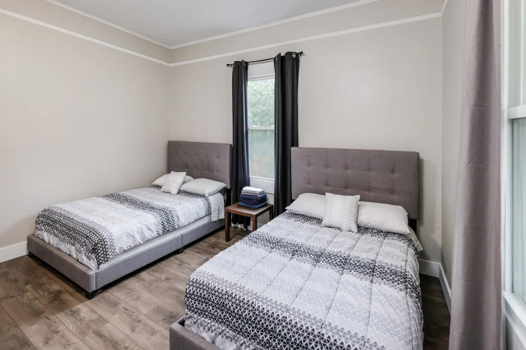 44 Chestnut Street  Startex SC 29377