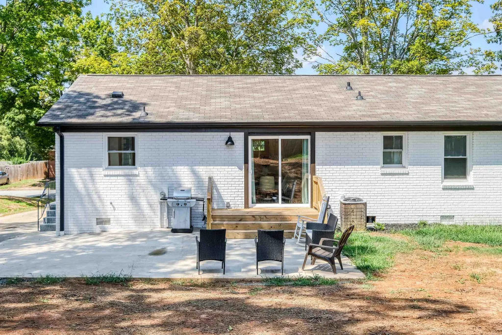 1485 Dover Spartanburg SC 29301