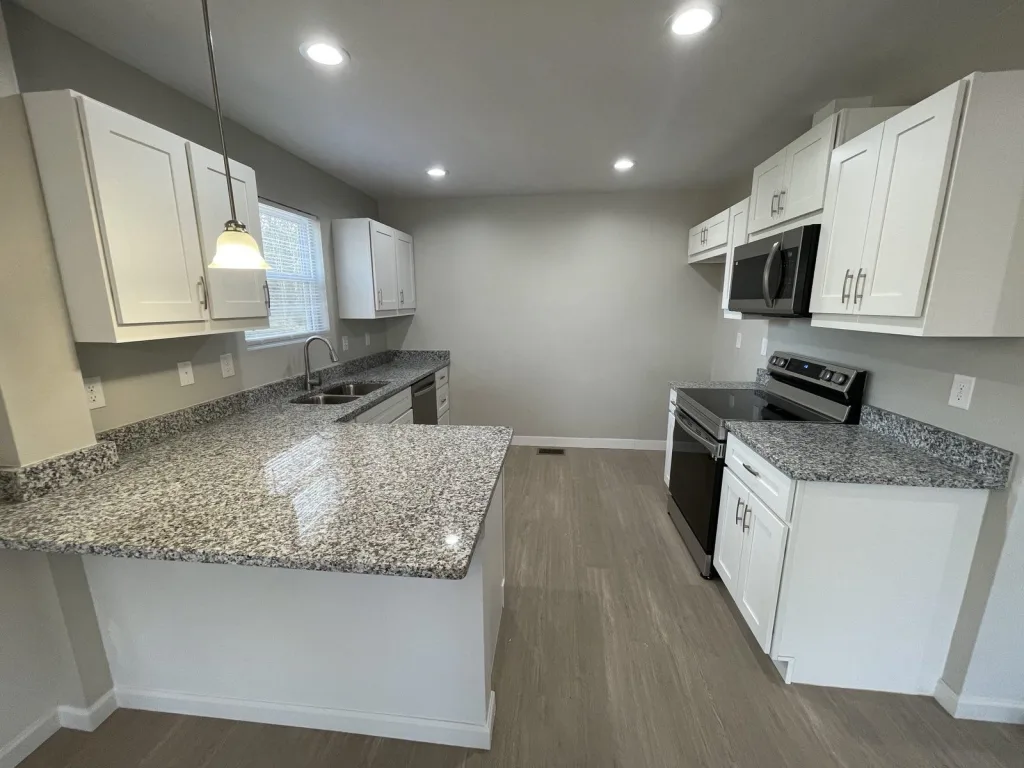 118 Perry Drive  Boiling Springs SC 29316