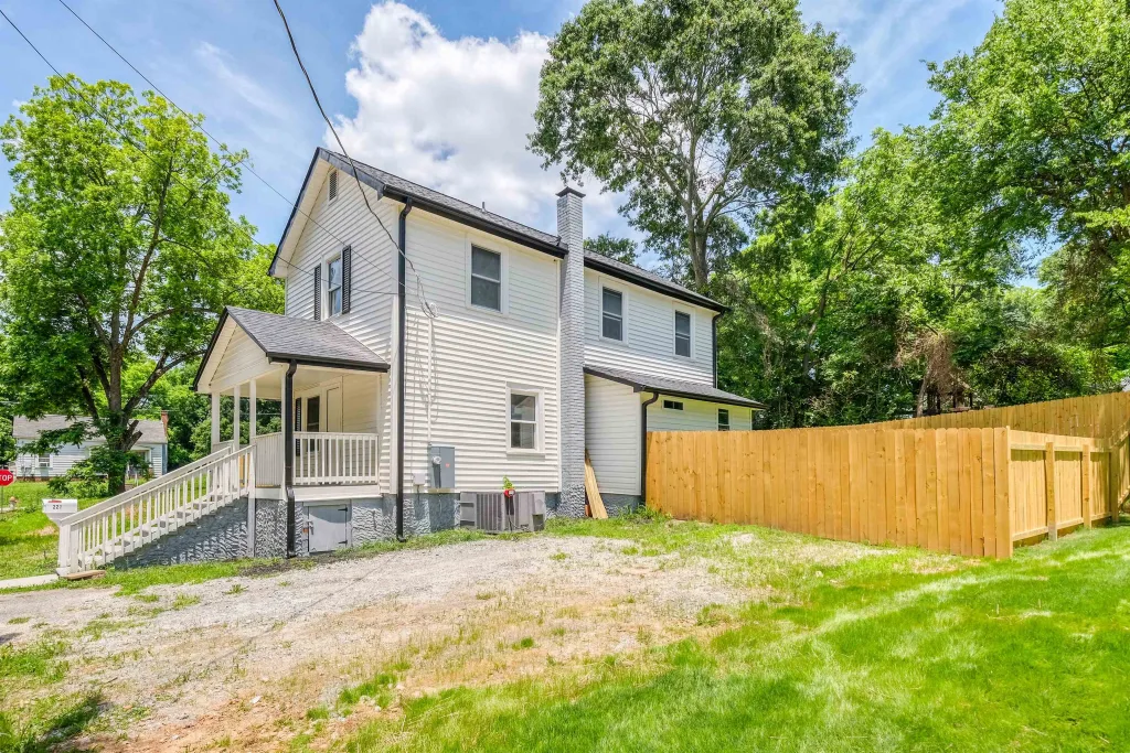 311 Bullington Street Woodruff SC 29388