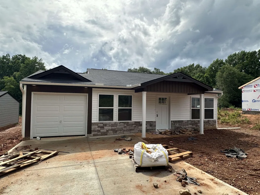 193 Ohio Street  Chesnee SC 29323