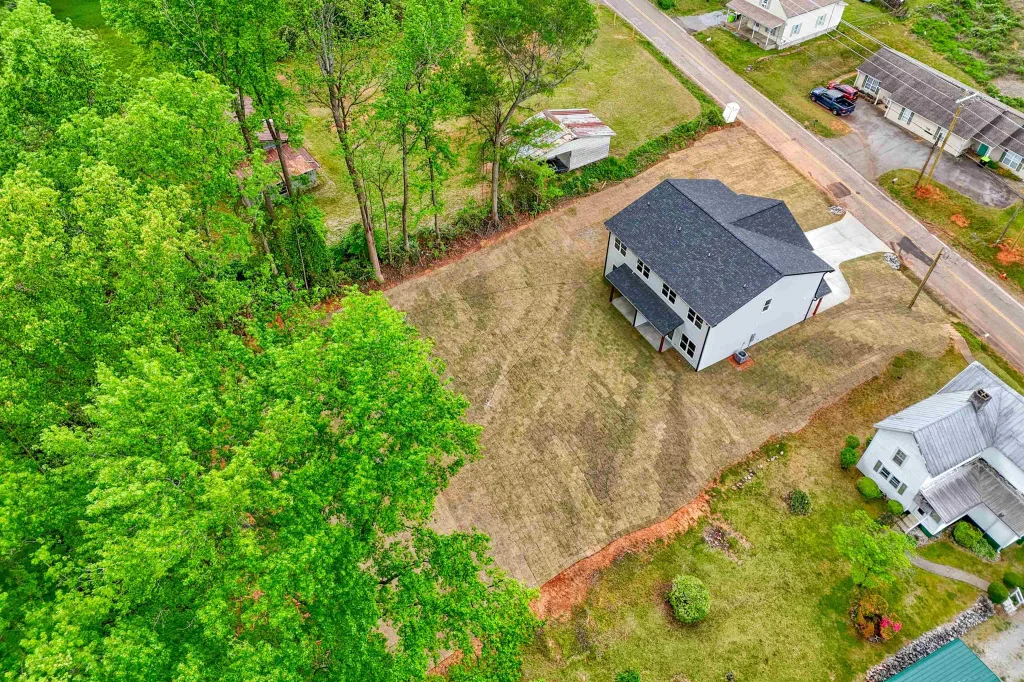 610 N Shamrock Avenue  Landrum SC 29356