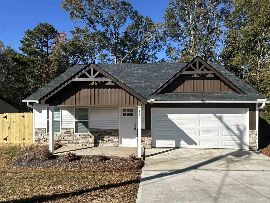 136 Dendy Drive Wellford SC 29385
