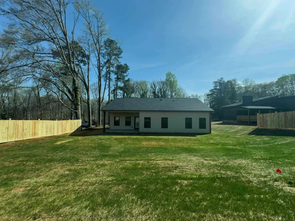 512 E Hayne Street Woodruff SC 29388