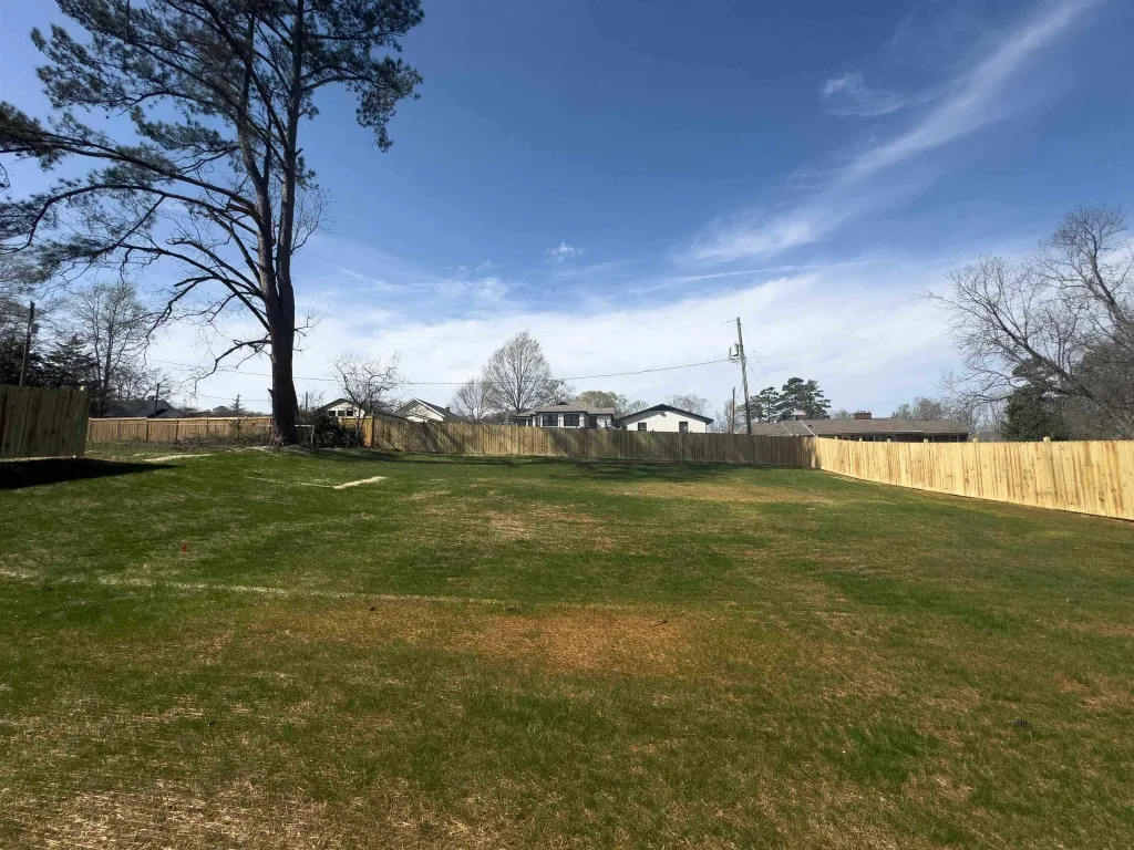 512 E Hayne Street Woodruff SC 29388