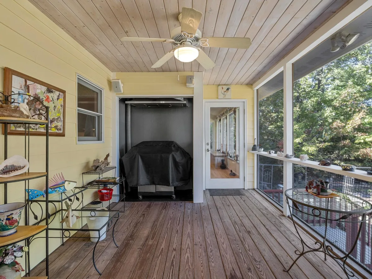 160 Caledonia Road  Landrum SC 29356