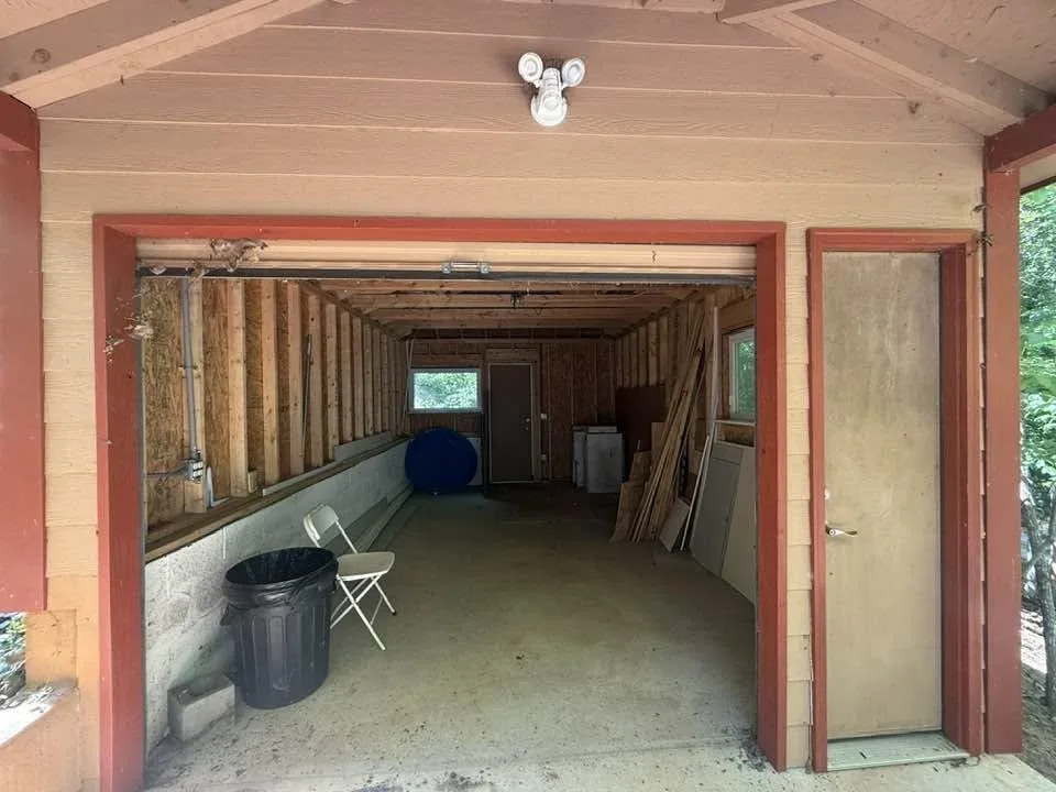 160 Caledonia Road  Landrum SC 29356