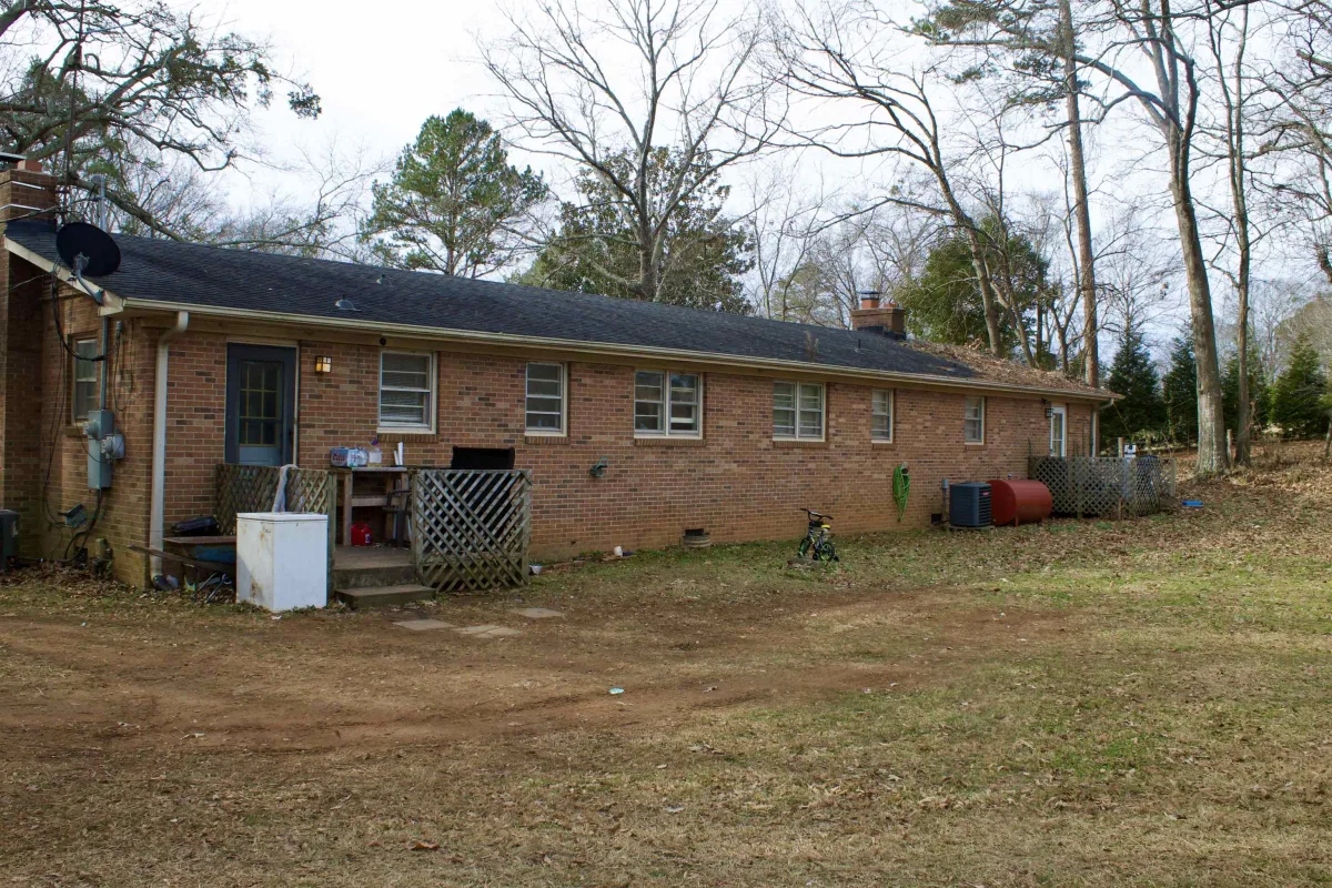 200 Rosecrest Road *** Spartanburg SC 29303