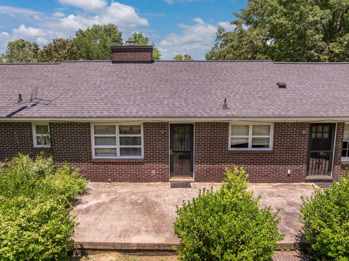114 York Street  Clinton SC 29325