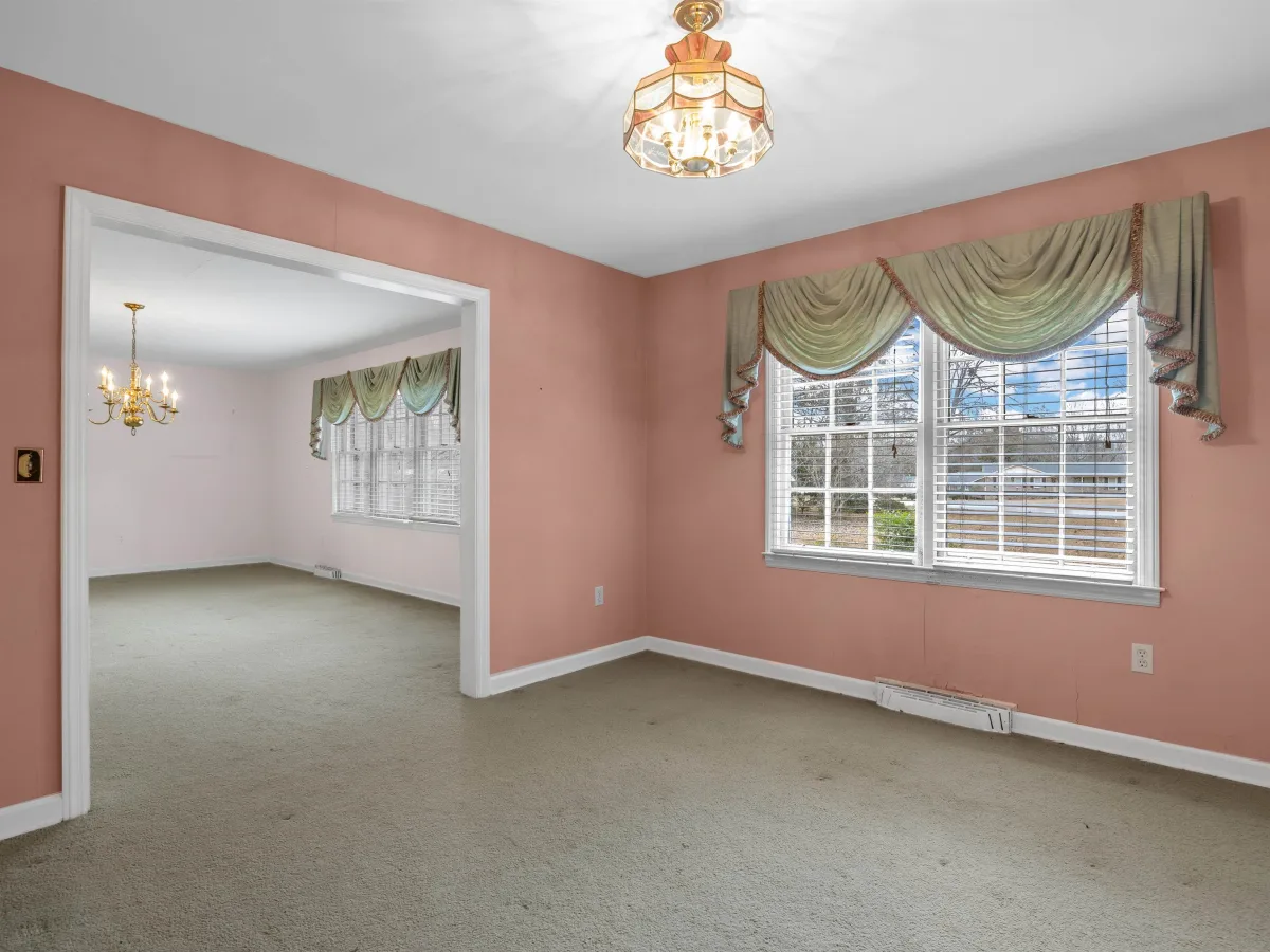 114 York Street  Clinton SC 29325
