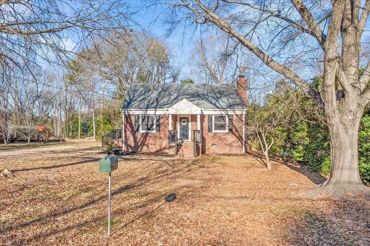 712 Florence Street  Gaffney SC 29340