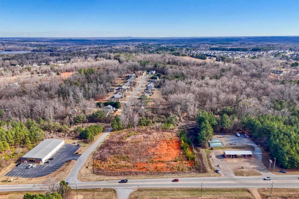 7680 * 7690 Highway 9  ***  Inman SC 29349