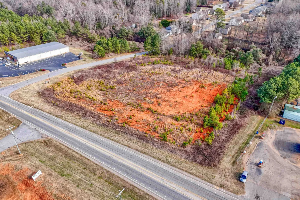 7680 * 7690 Highway 9  ***  Inman SC 29349