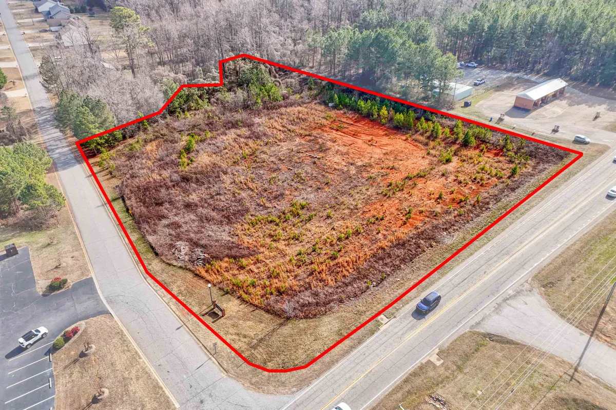 7680 * 7690 Highway 9  ***  Inman SC 29349