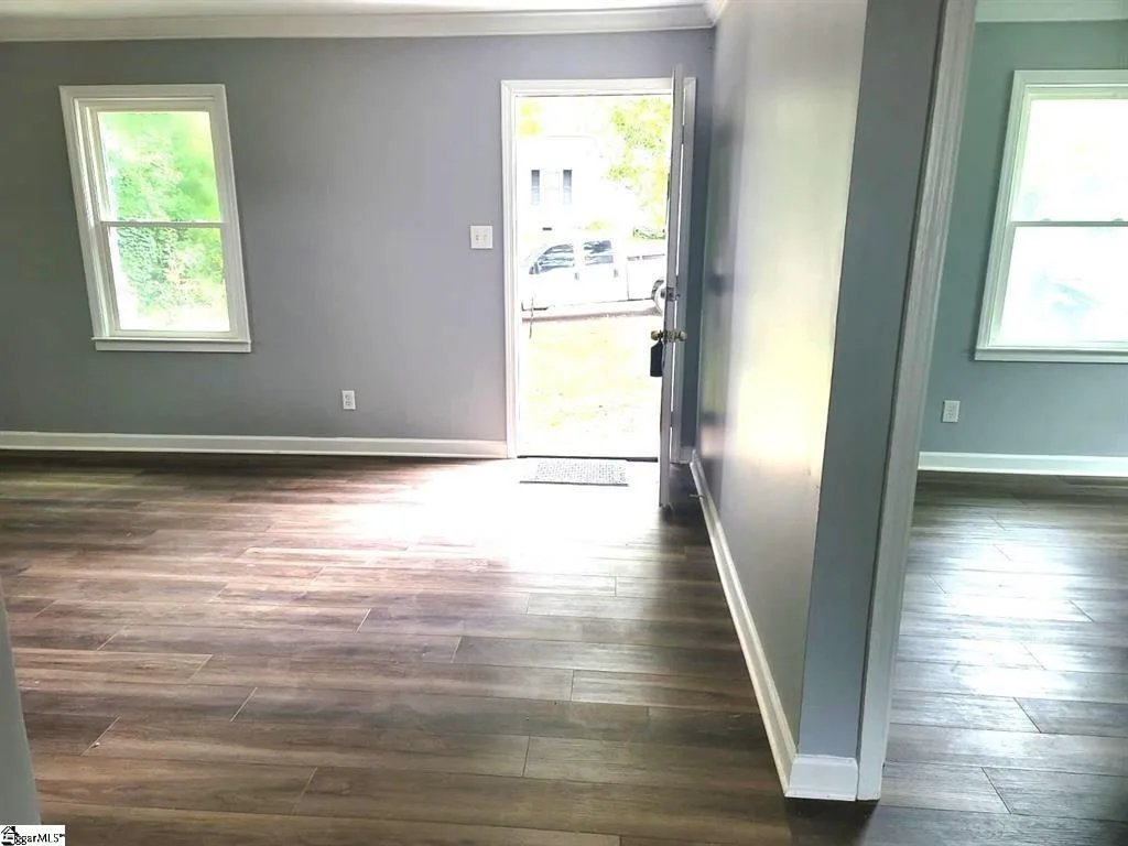 184 Home Street Spartanburg SC 29306