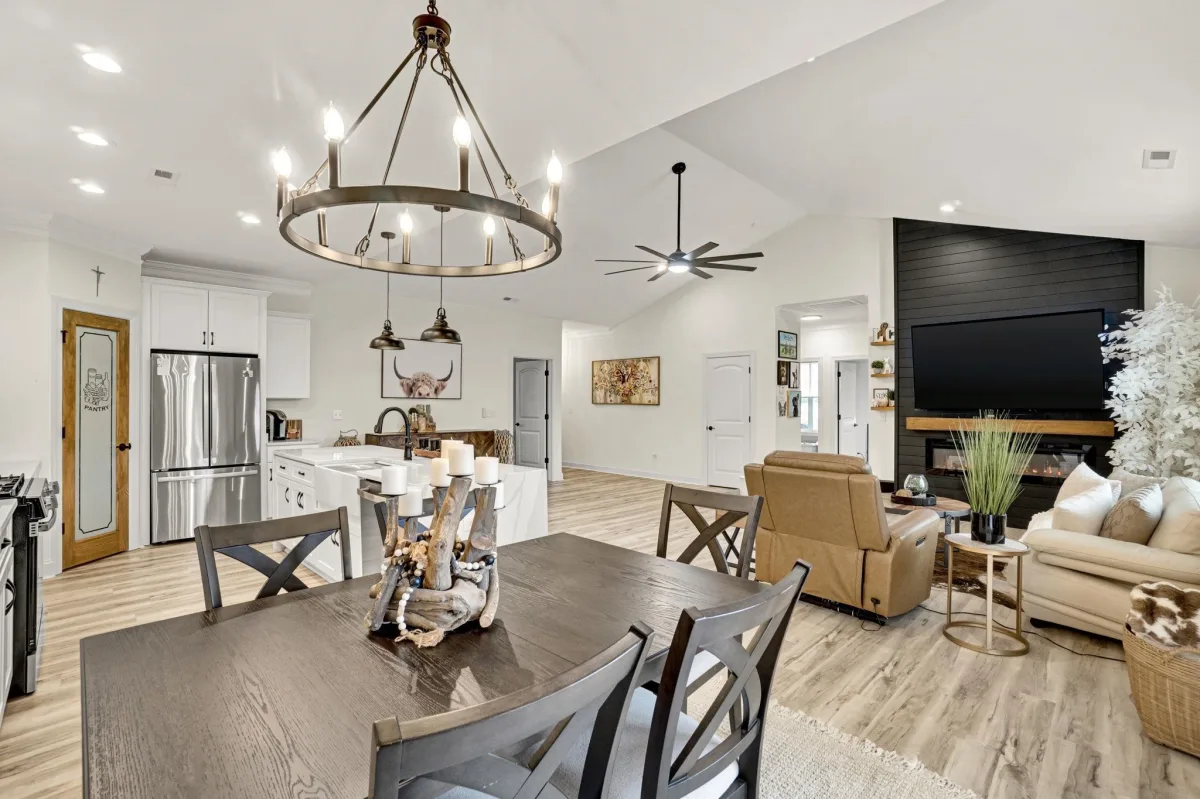 110 Baker Court  Easley SC 29640
