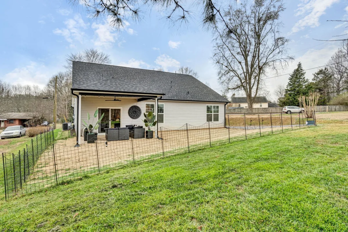 110 Baker Court  Easley SC 29640