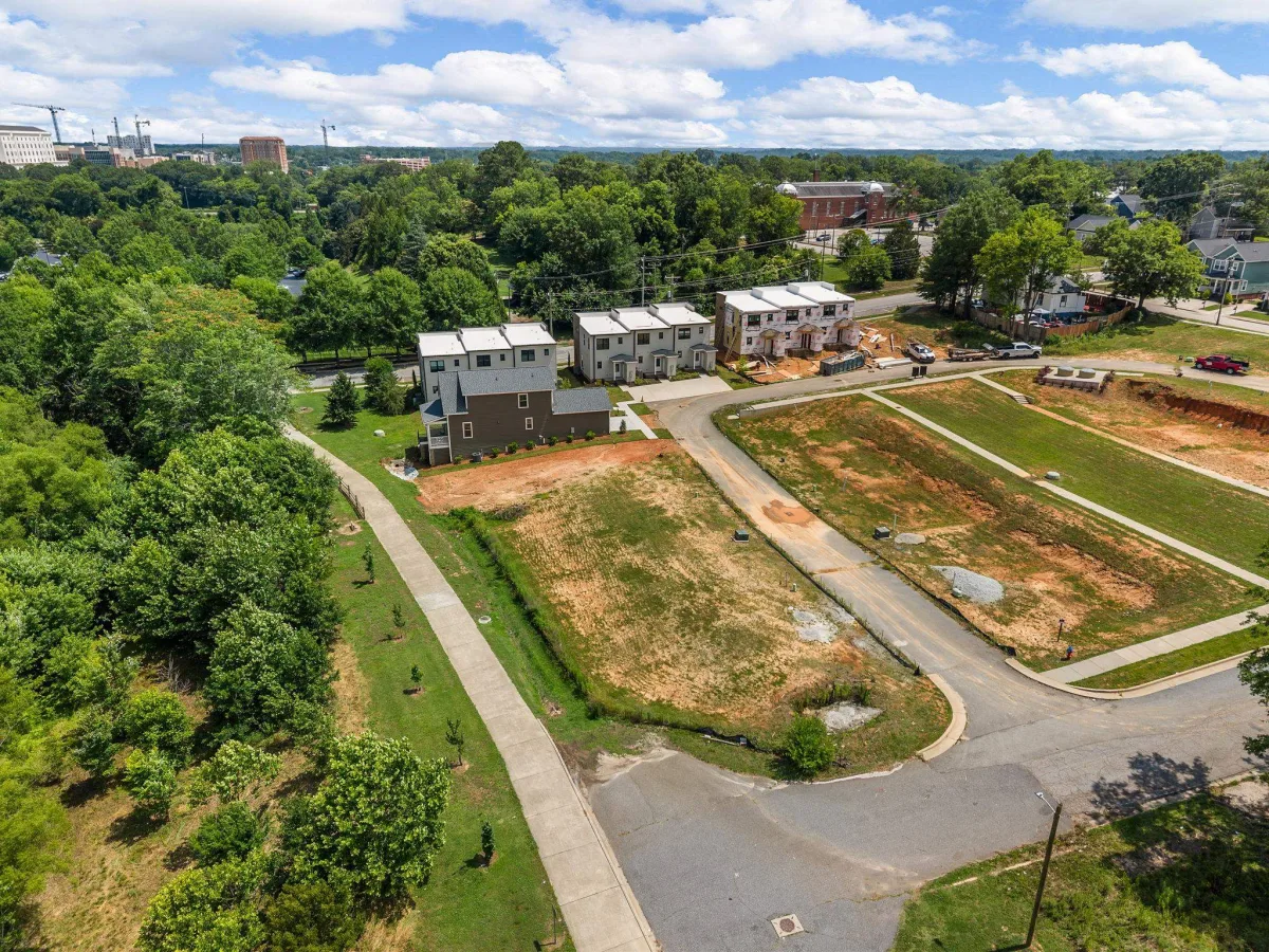 202 Butterfly Creek Alley Spartanburg SC 29303