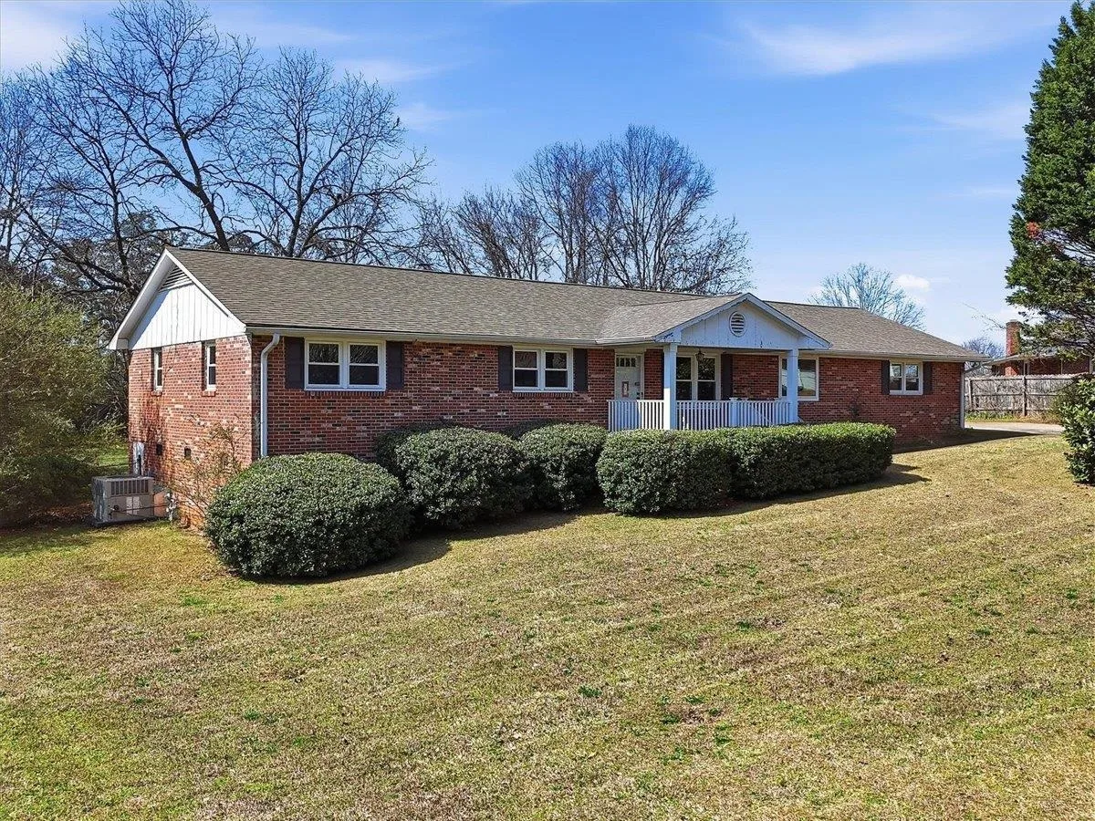 102 Pine Needle Trail  Anderson SC 29625