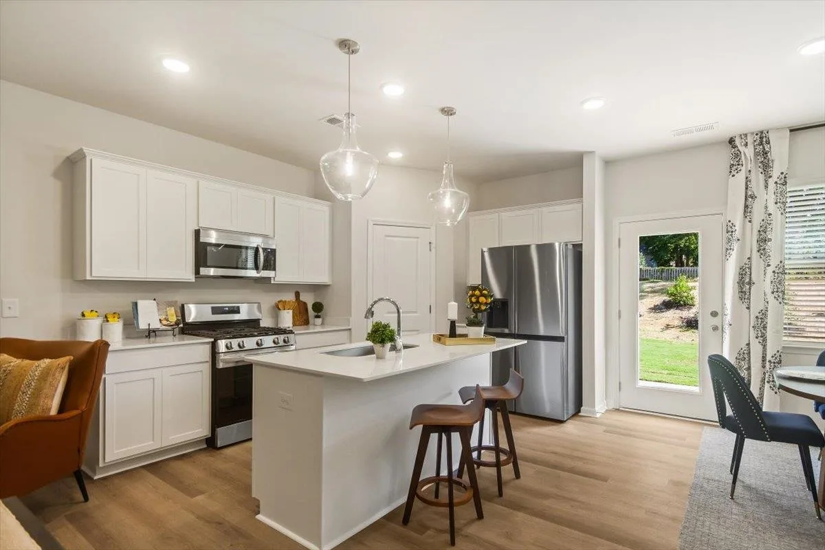2038 Hillman Way  Roebuck SC 29376
