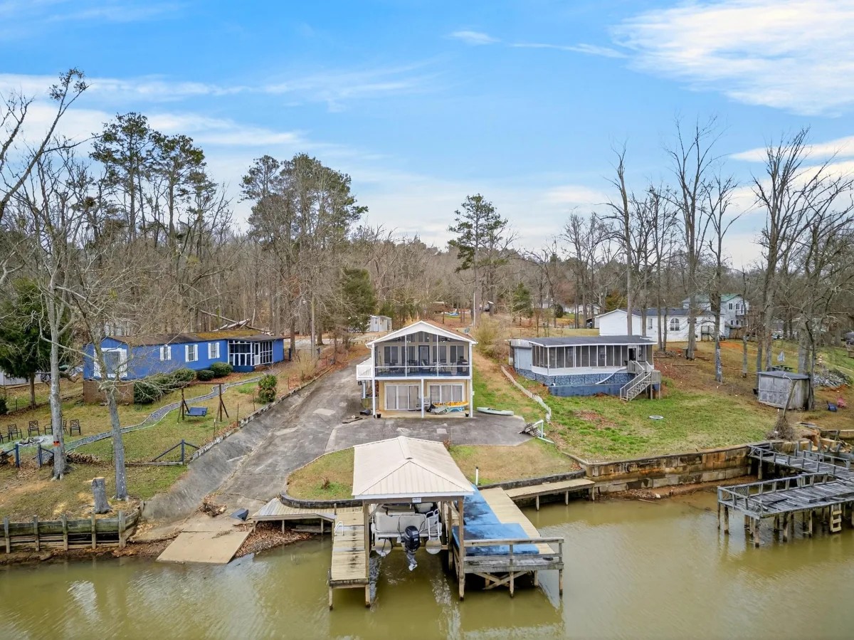 380 Relax Street Waterloo SC 29384
